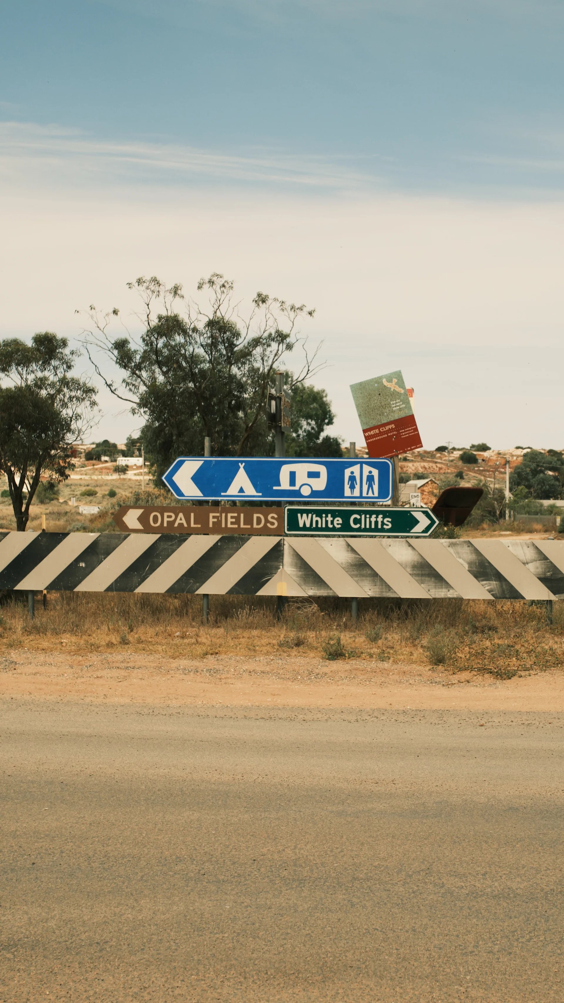Junction at White Cliffs